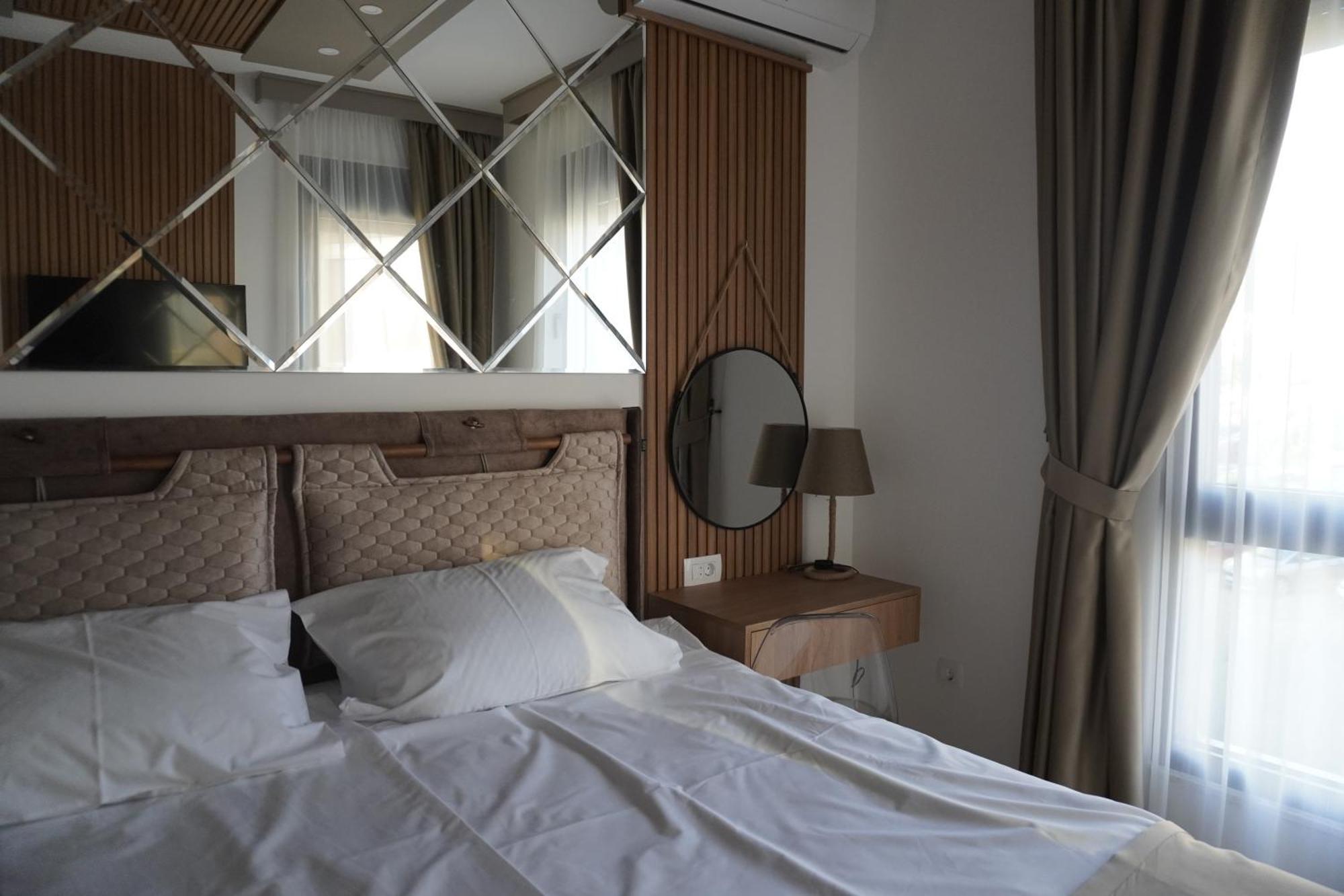 Vienna Luxury Apartments Dobra Voda Eksteriør billede